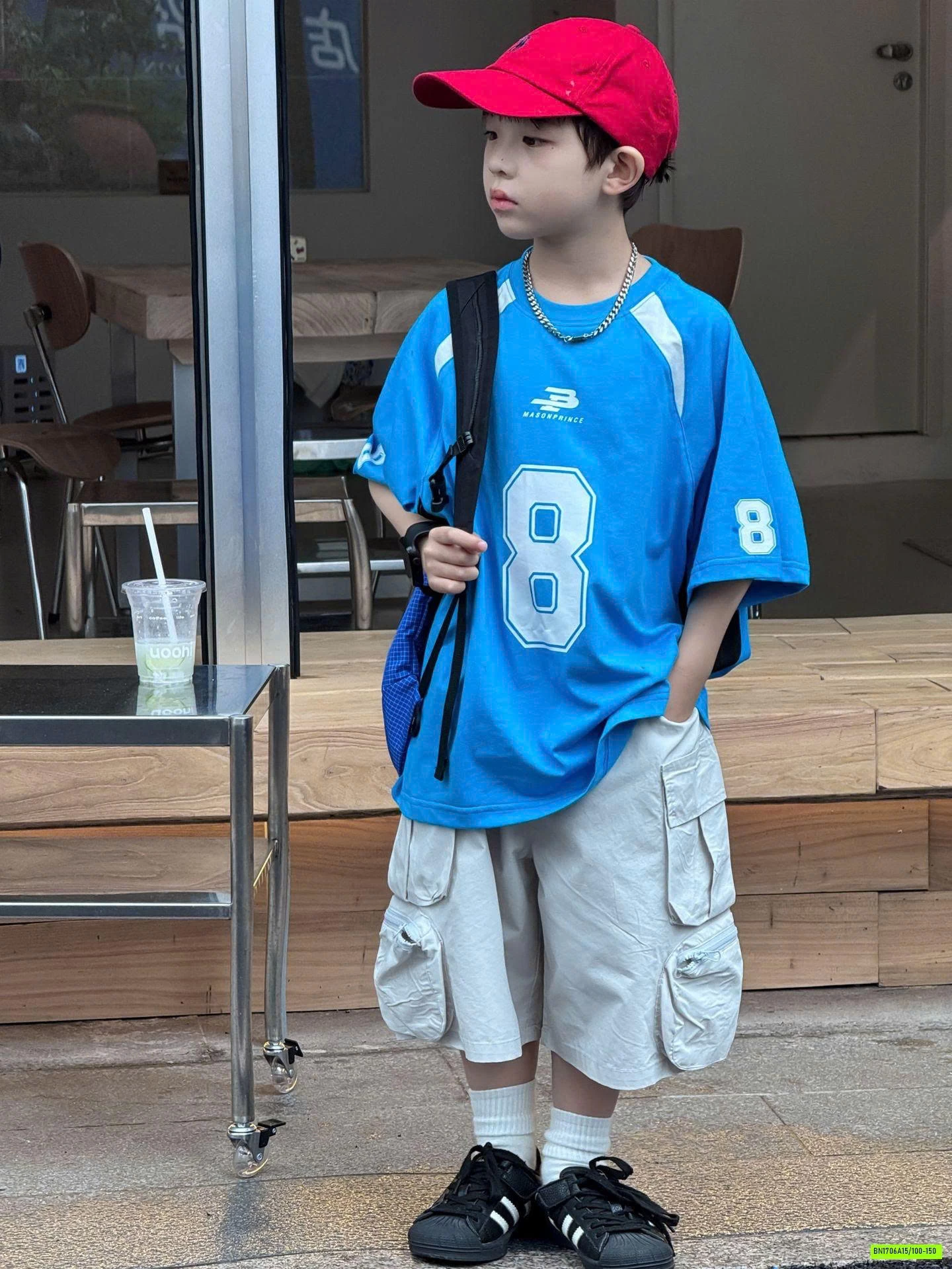 ÁO THỂ THAO SỐ 8