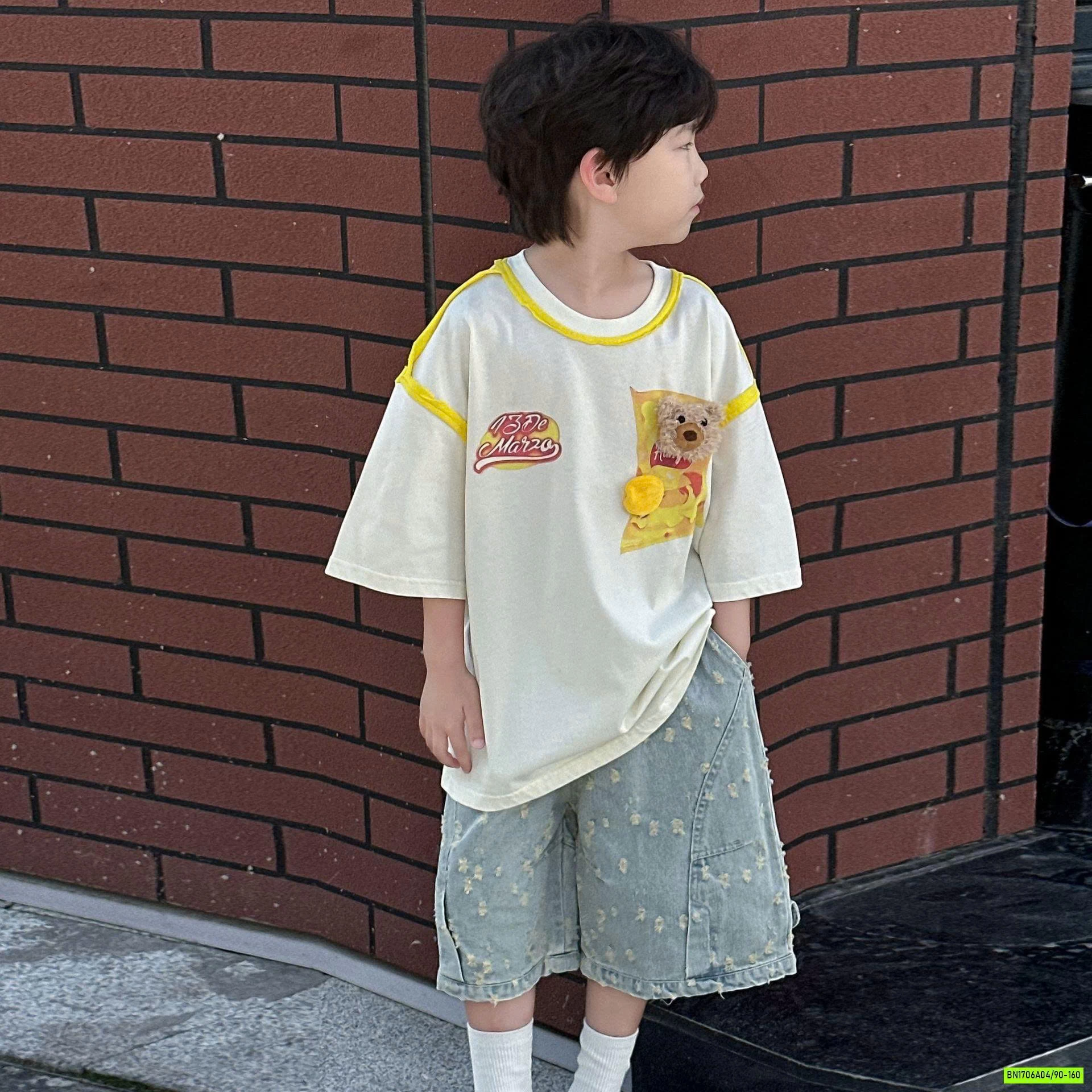 ÁO THUN GẮN GẤU