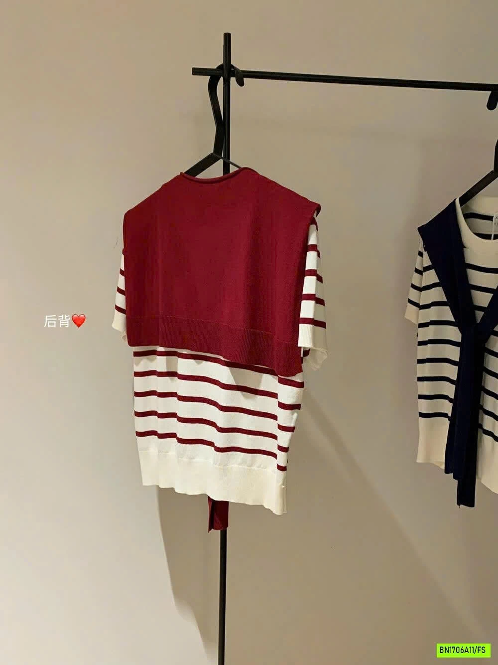 ÁO LEN KẺ KÈM KHĂN CHOÀNG WG.WE