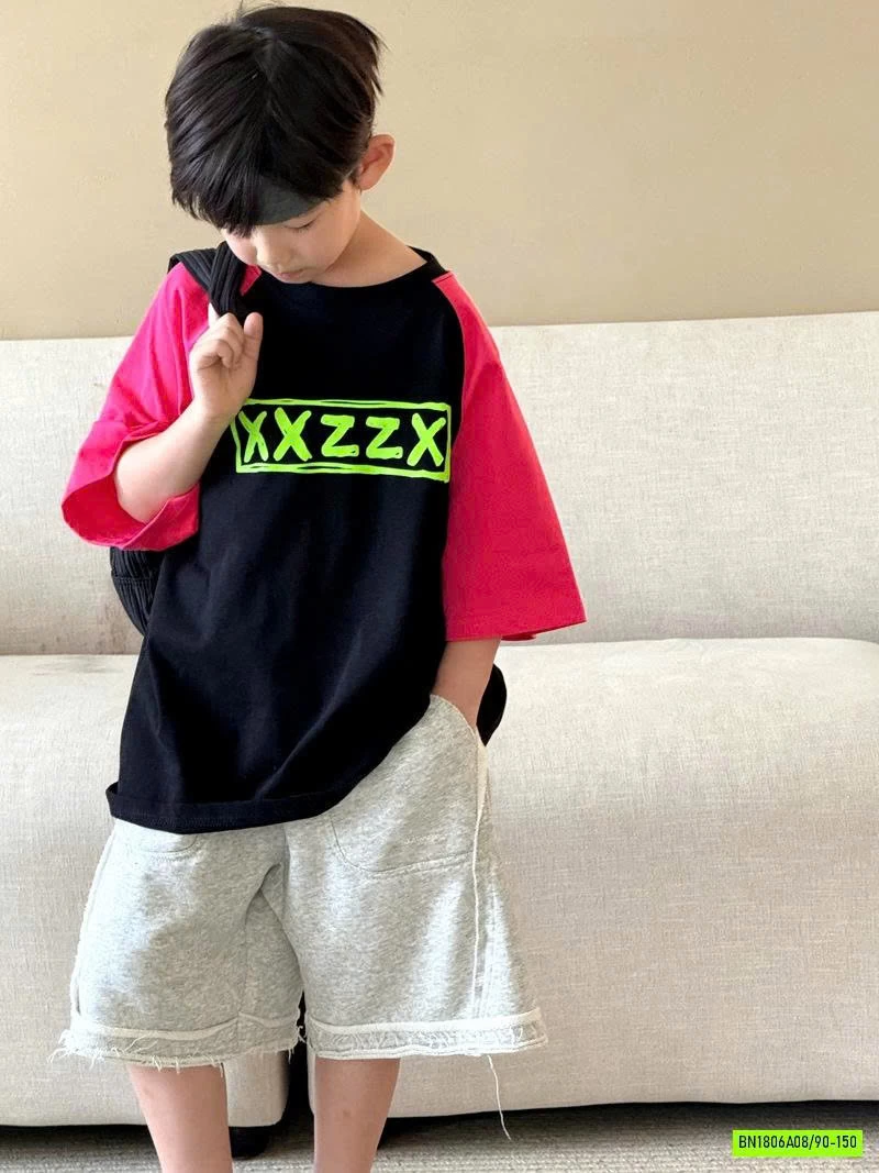 ÁO THUN PHỐI MÀU TAY XXZZY