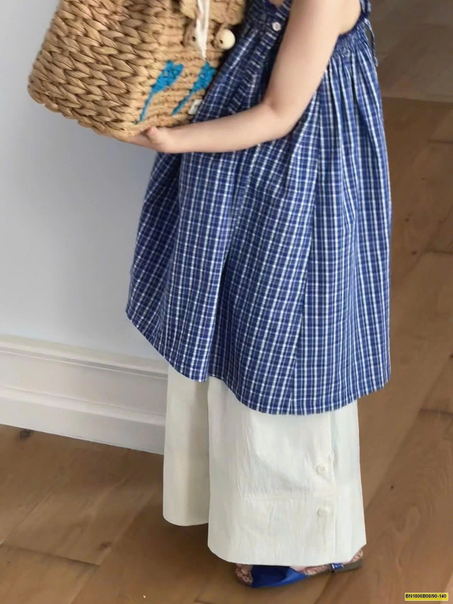 SET VÁY 2s SÁT NÁCH CARO MIX QUẦN ỐNG ĐỨNG BG