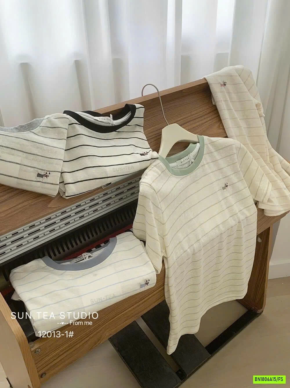 ÁO THUN XƯỚC KẺ NGANG SUNTEA