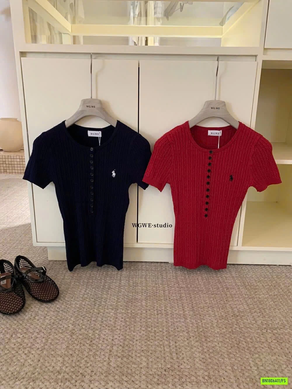 MONTOGHI CÚC NGỰC WGWE