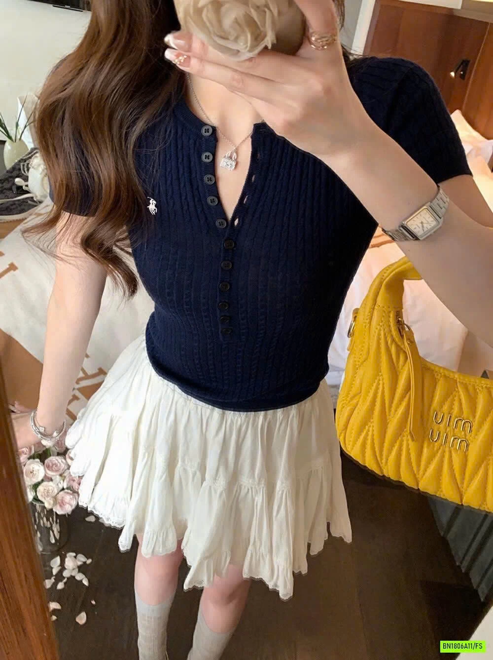 MONTOGHI CÚC NGỰC WGWE