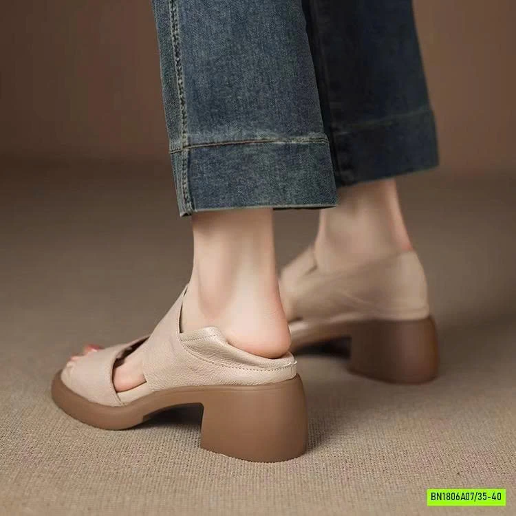 SANDAL ĐẾ CAO GÓT VUÔNG