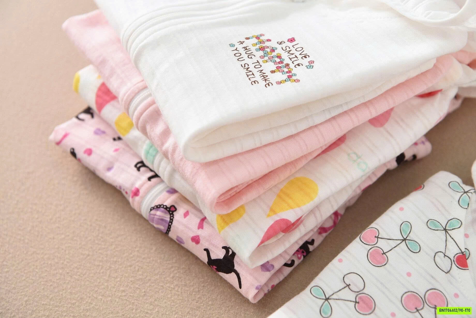 KHOÁC CHỐNG NẮNG COTTON THÔNG HƠI