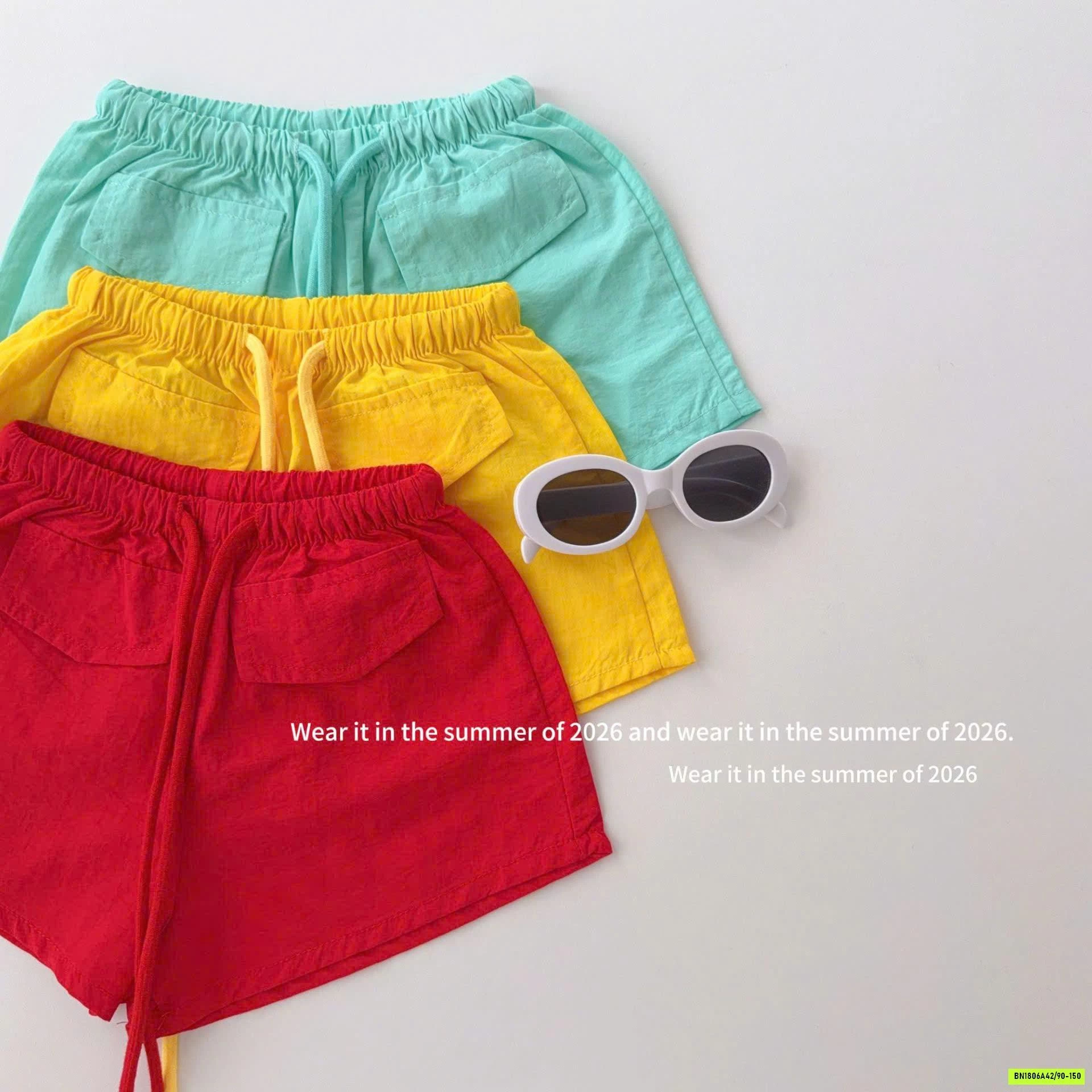 QUẦN SHORT TRƠN MÀU T&QKIDS