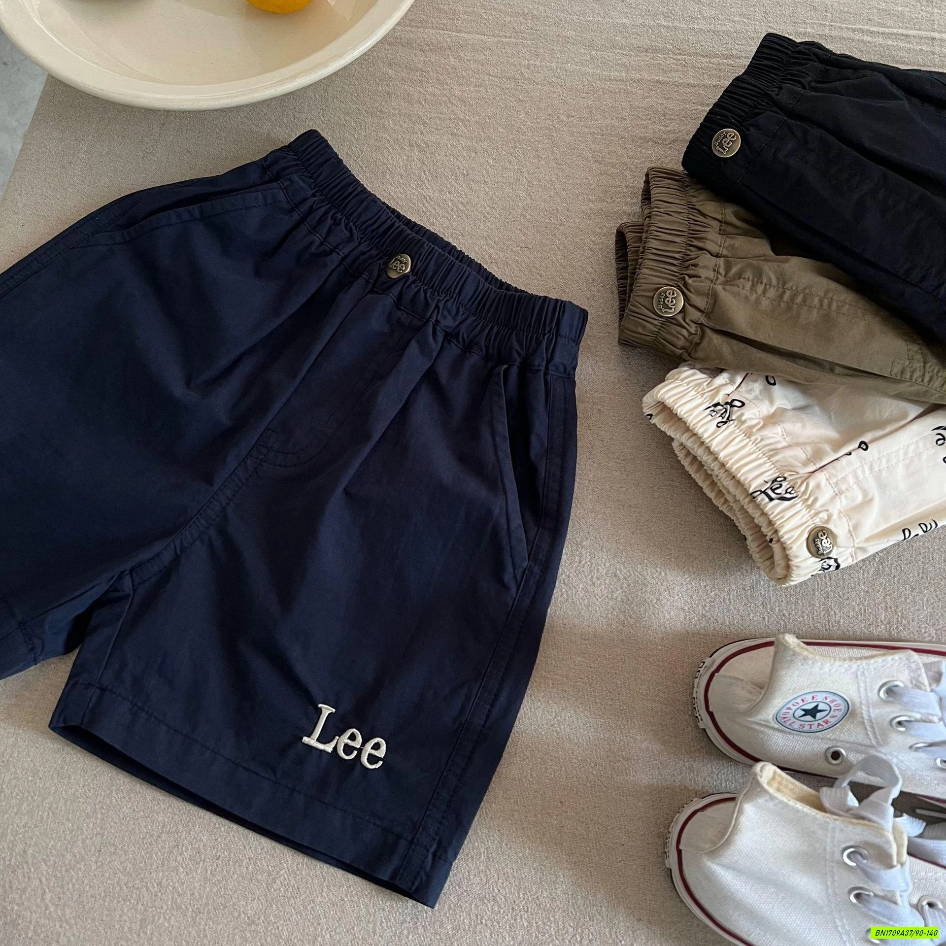 SHORT THÊU CHỮ LEE MMY