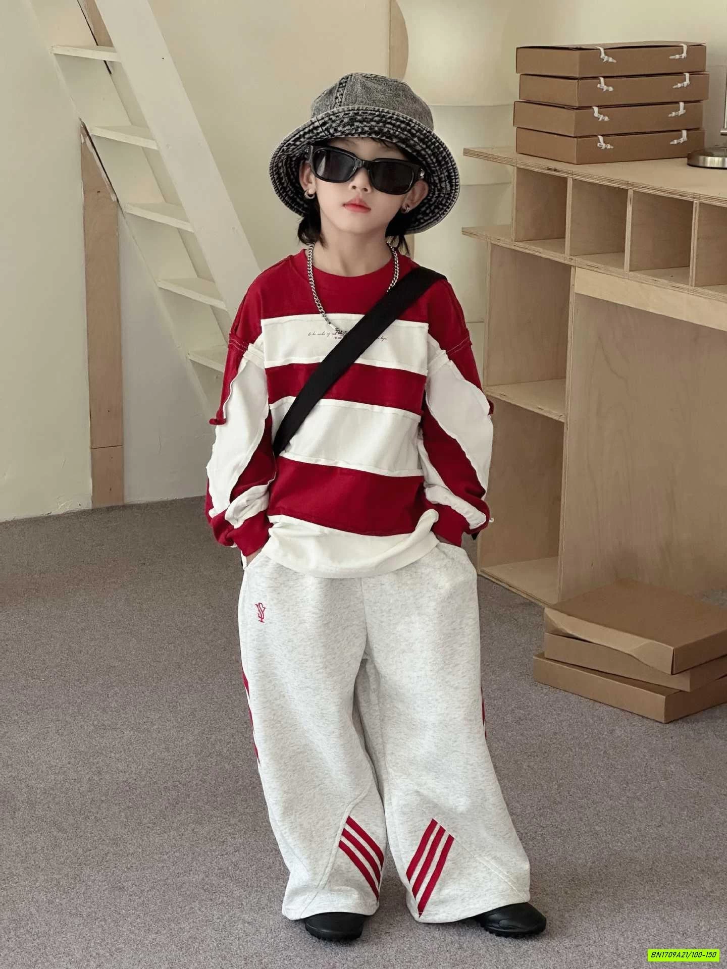 SET KẺ ĐỎ DIỆN TẾT