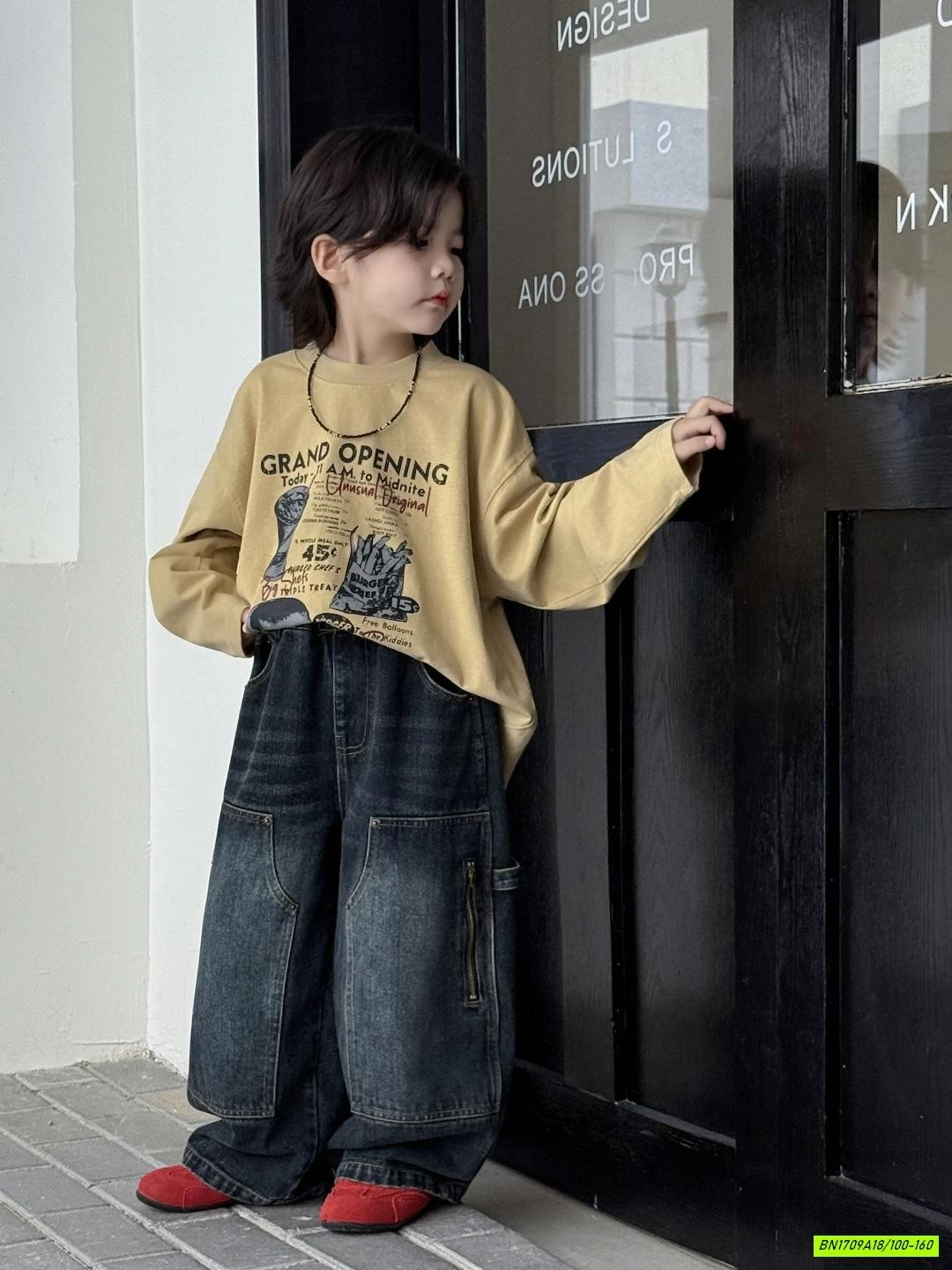 QUẦN JEANS SUÔNG TÚI KHÓA BẢN TO