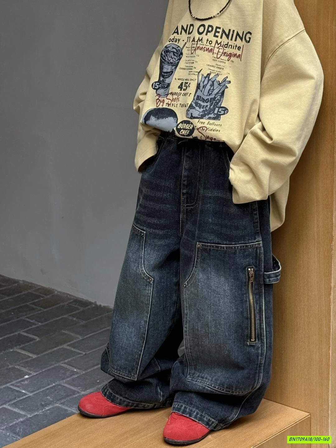 QUẦN JEANS SUÔNG TÚI KHÓA BẢN TO