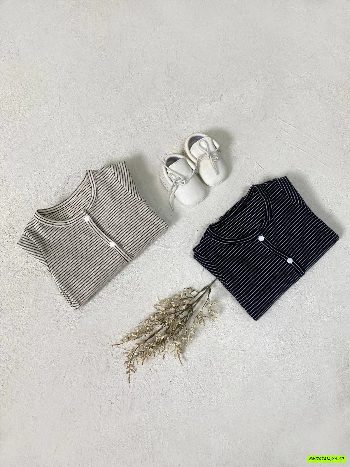 BODY KẺ LIỀN TẤT KÈM MŨ