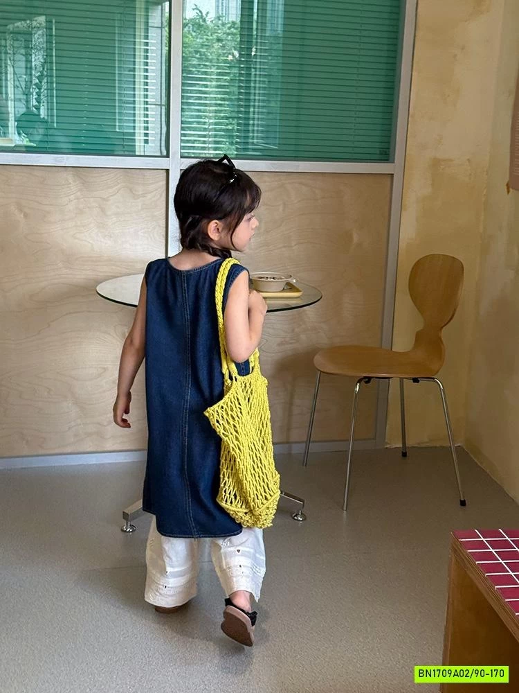 ĐẦM JEANS SUÔNG SÁT NÁCH 25C229 AMBB