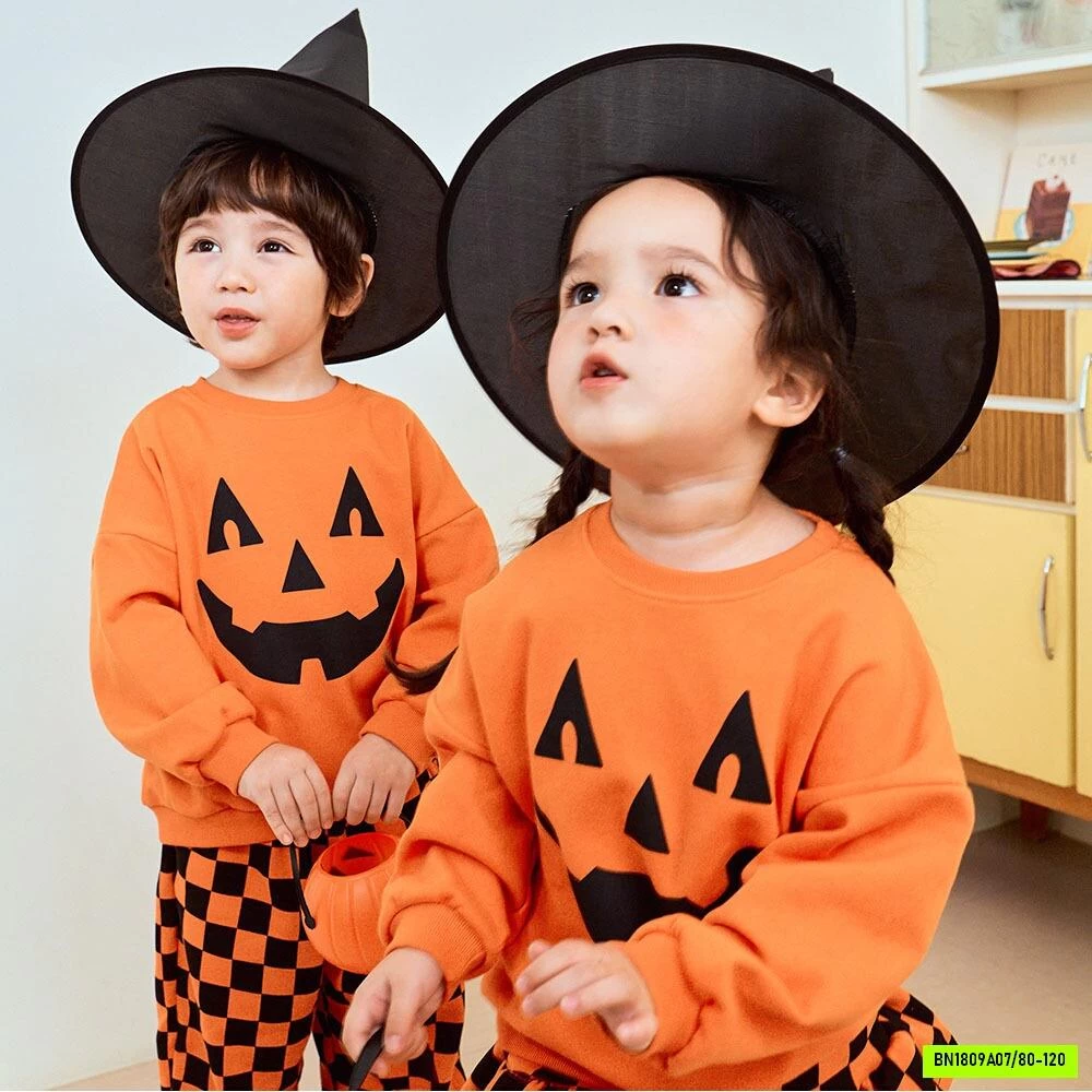 COUPLE NỈ BÍ NGÔ HALLOWEEN