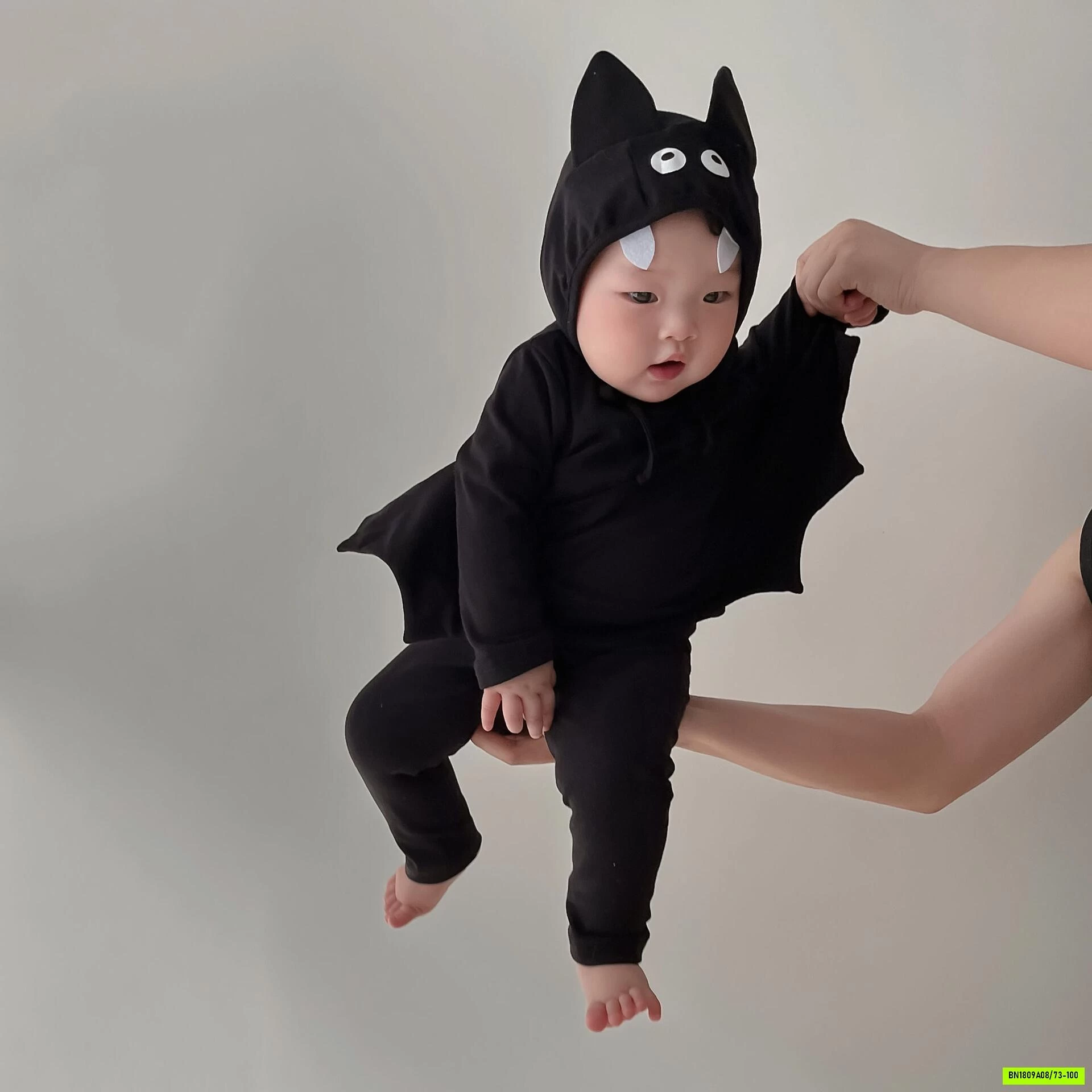 SÉT DƠI ĐEN DÀI TAY HALLOWEEN