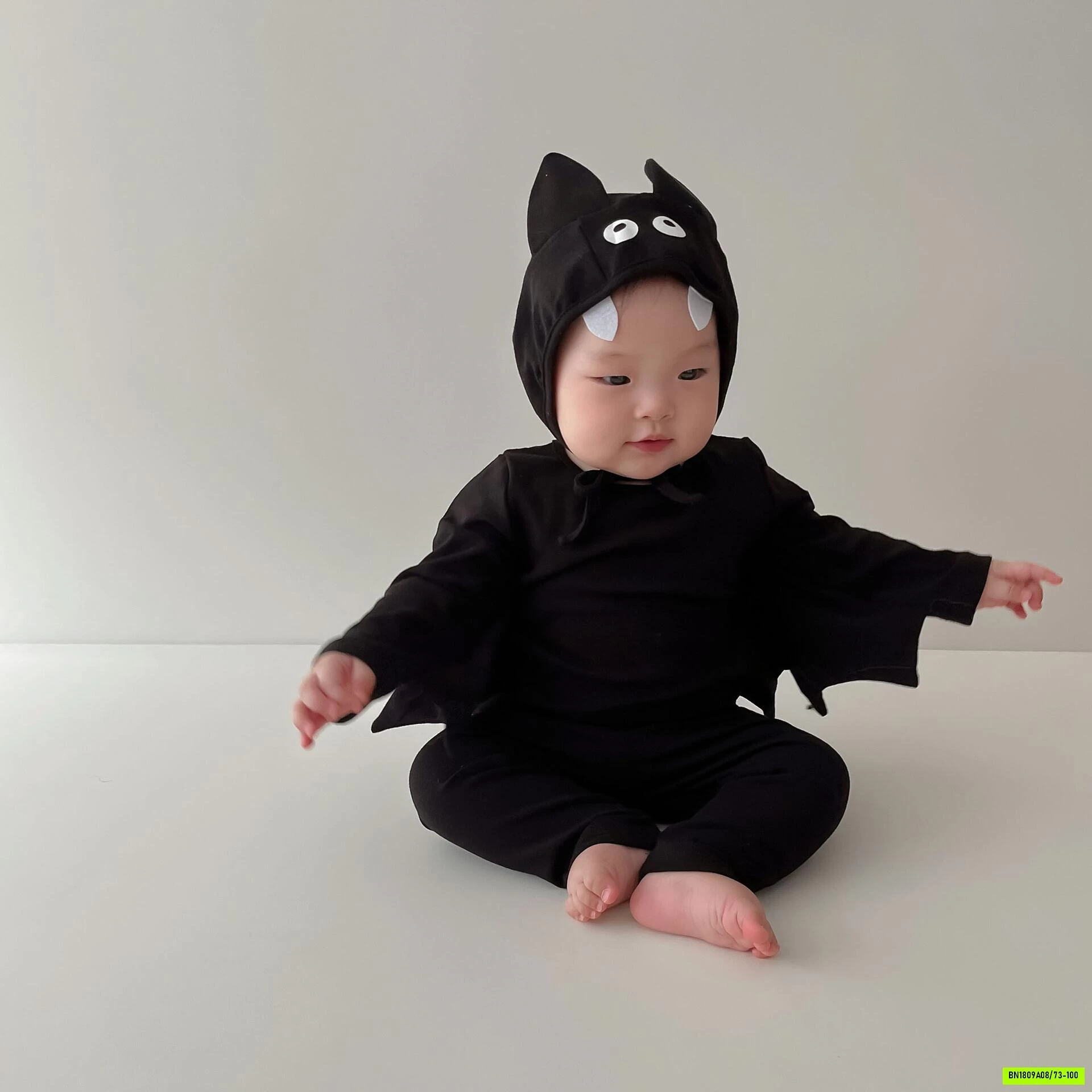 SÉT DƠI ĐEN DÀI TAY HALLOWEEN