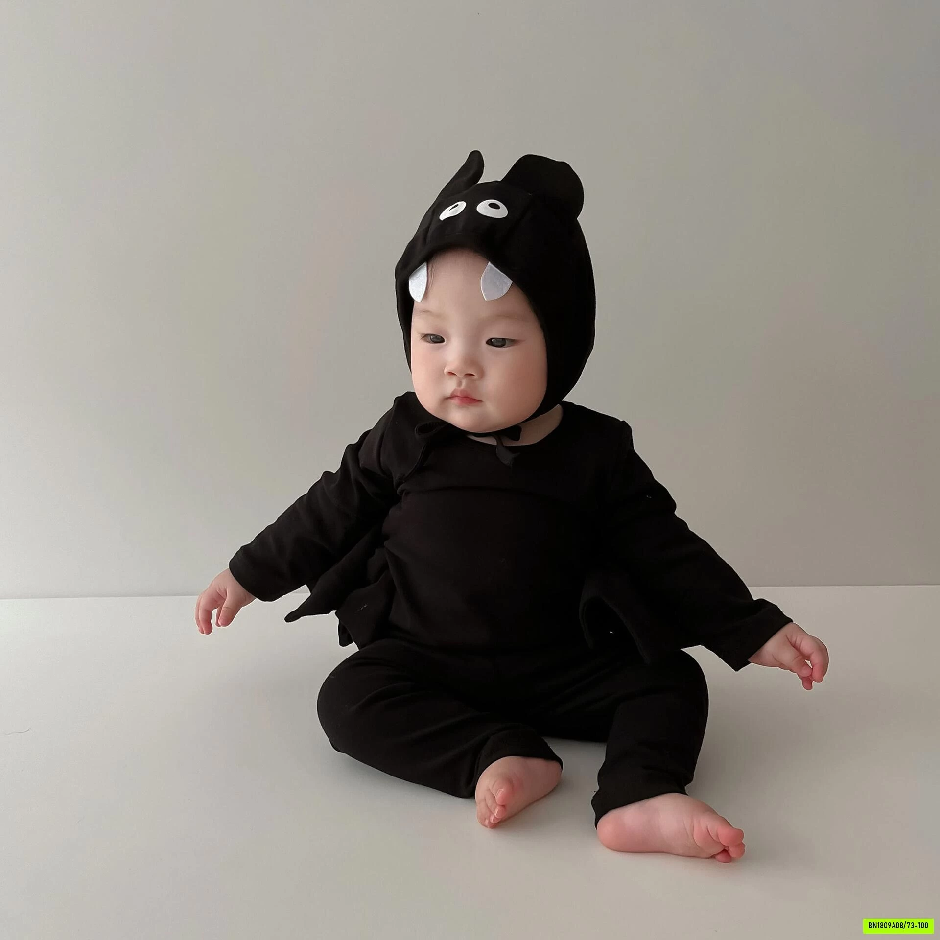 SÉT DƠI ĐEN DÀI TAY HALLOWEEN