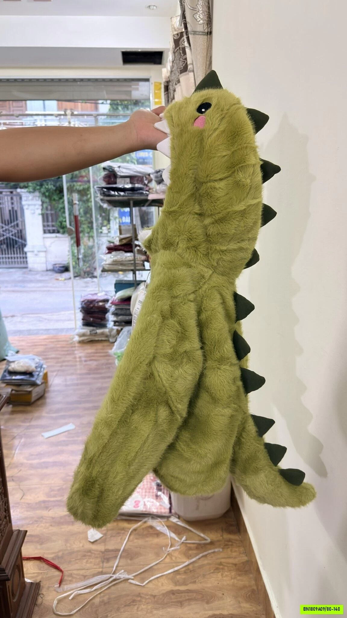 KHOÁC LÔNG THÚ KHỦNG LONG