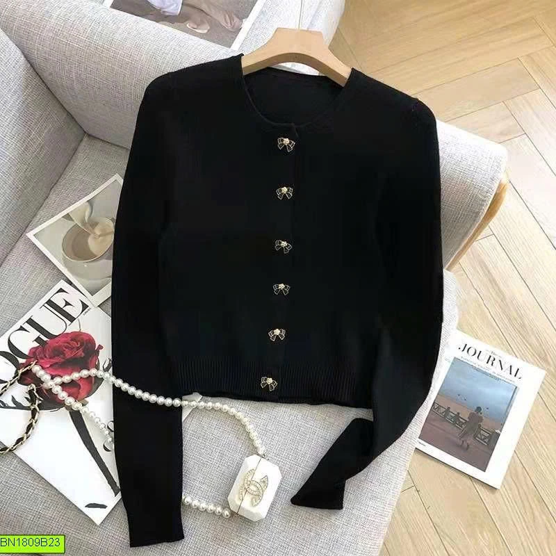 CARDIGAN ĐEN STYLE CÚC NƠ