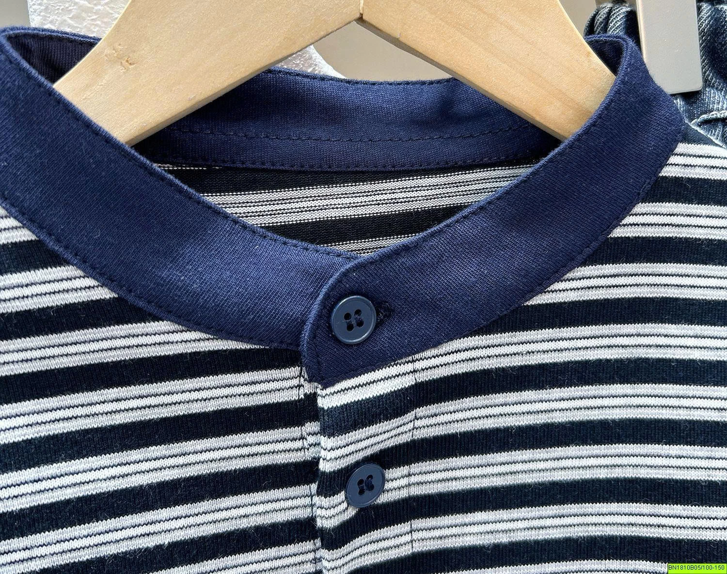 ÁO THUN CỔ TÀU KACADY