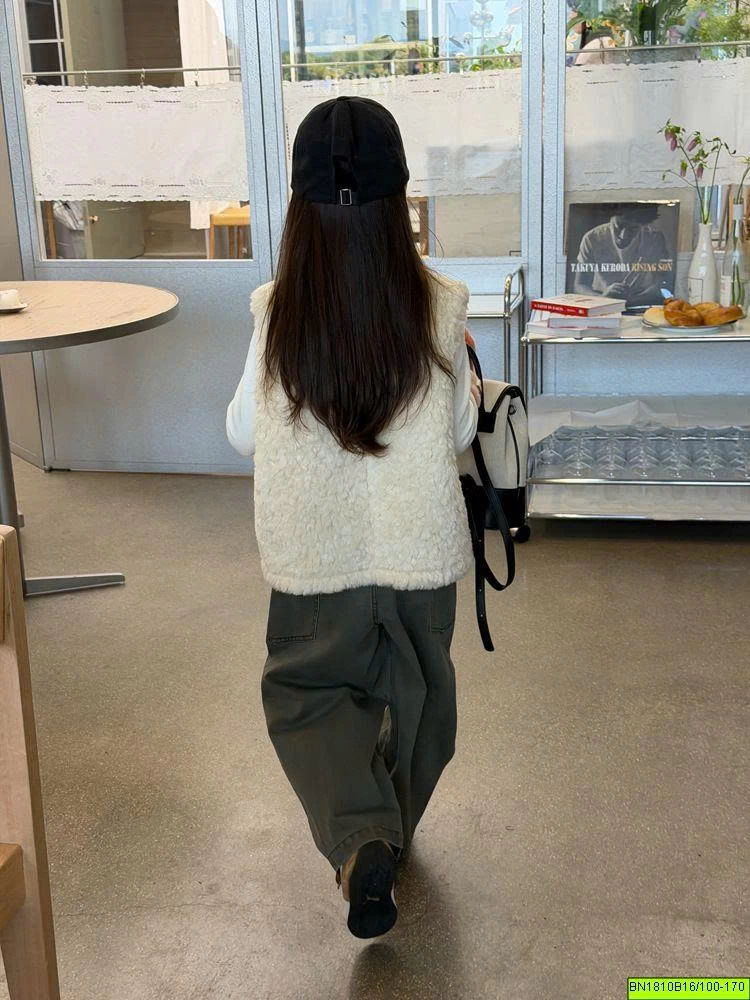 ÁO KHOÁC GILE LÔNG CỪU CAO CẤP AMBB  26F060