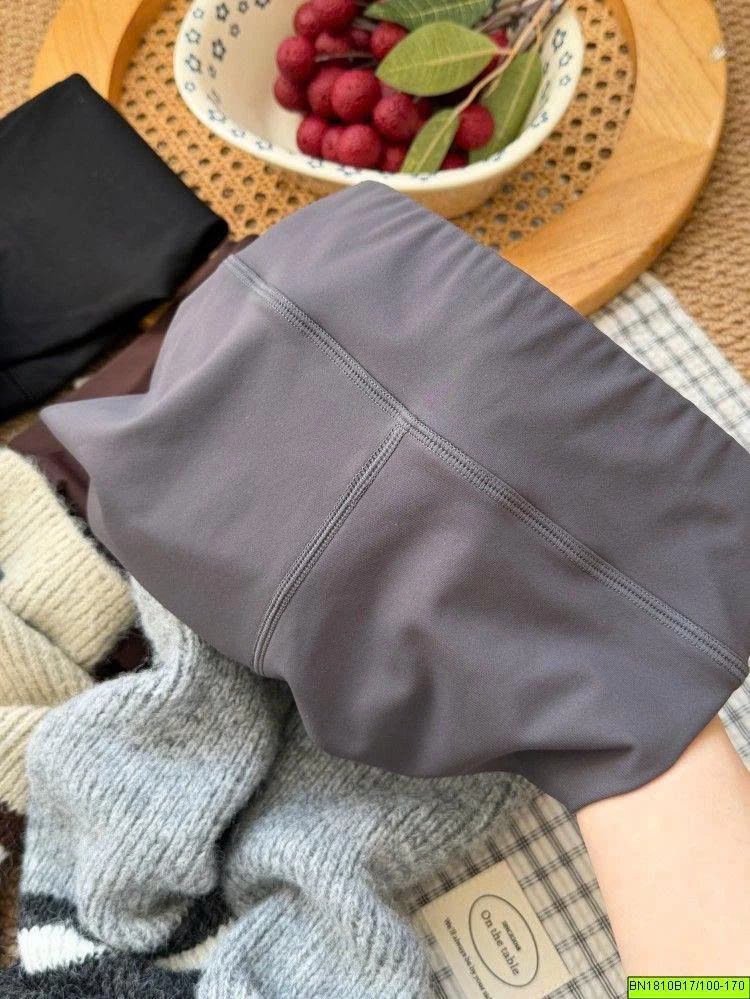 QUẦN LEGGING LÓT LÔNG ỐNG LEN AMBB  26F158
