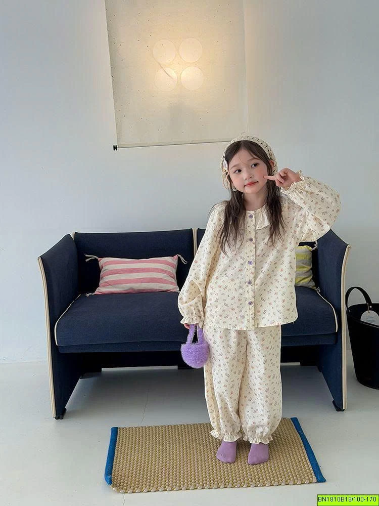 BỘ NGỦ CỔ REN  AMBB  26E063