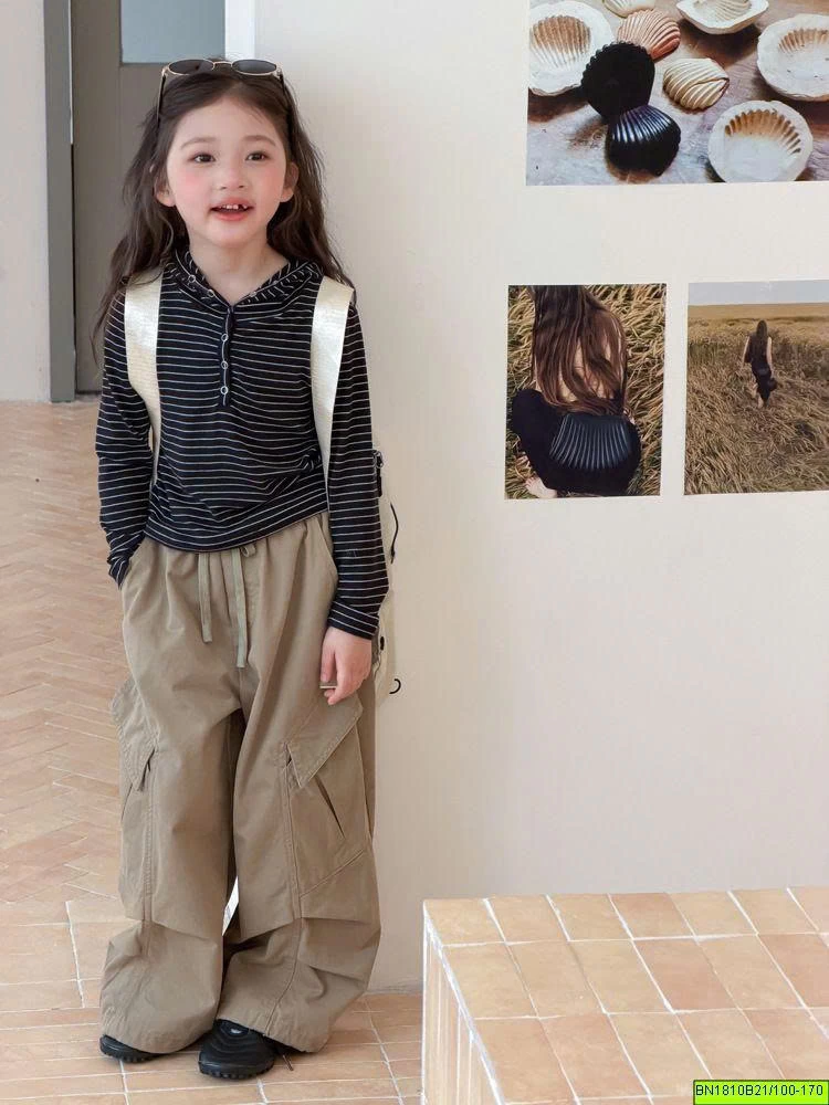 ÁO COTTON KẺ LIỀN MŨ AMBB 26E158