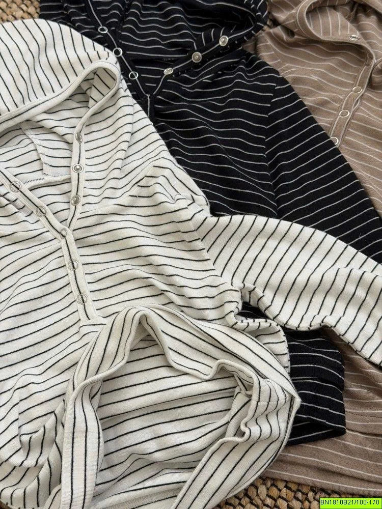 ÁO COTTON KẺ LIỀN MŨ AMBB 26E158