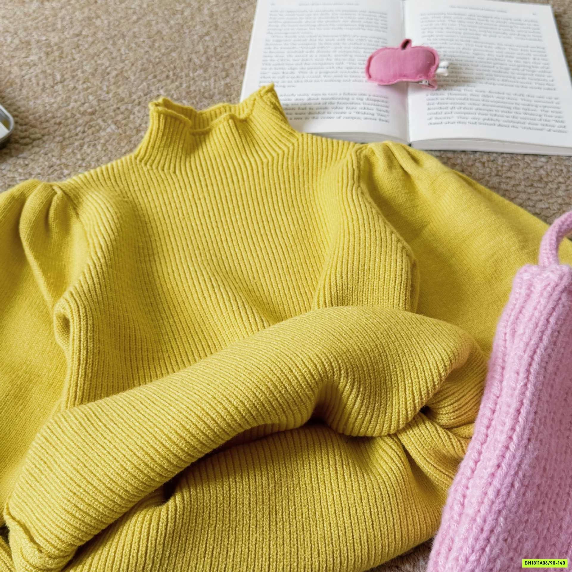 ÁO LEN VÀNG MIX ĐẦM PHAO