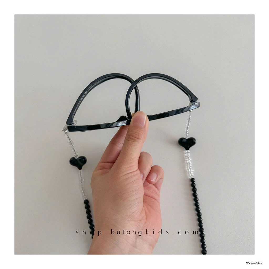 KÍNH RÂM GỌNG NHỰA KÈM DÂY