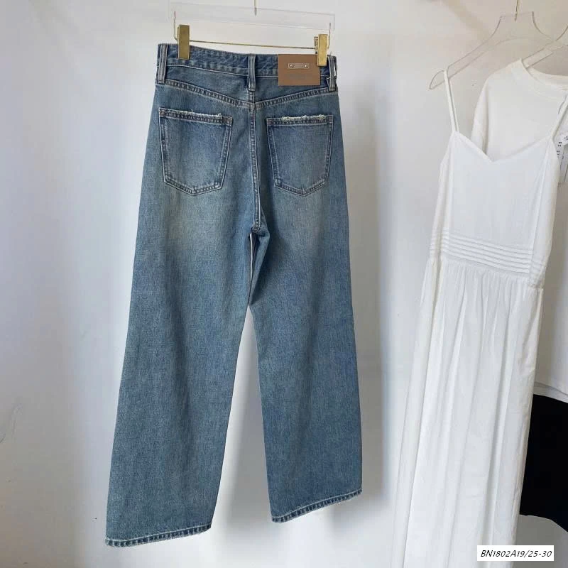 JEANS SUÔNG GÂN TRƯỚC