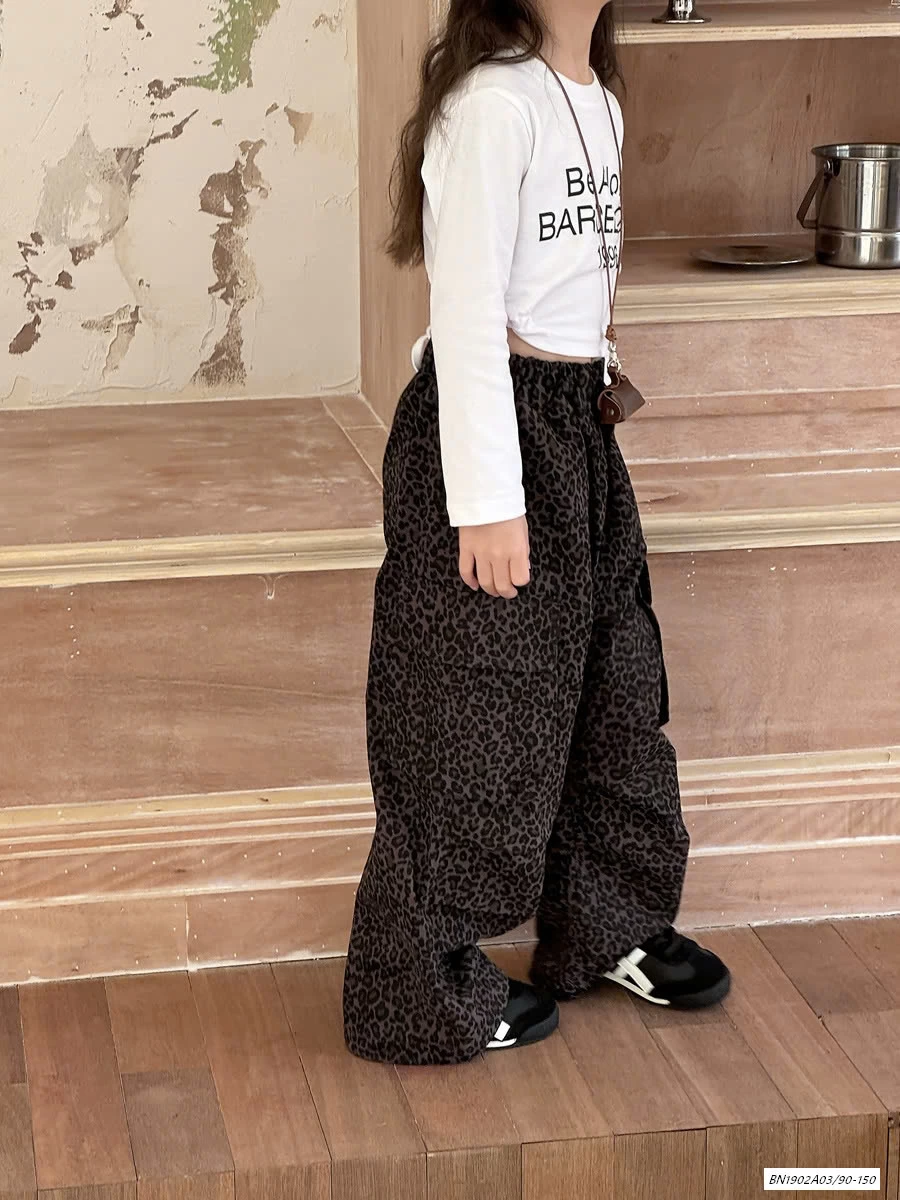 JOGGER BEO NÂU CÁ TÍNH