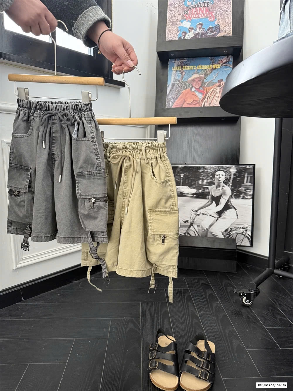 SHORT JEANS TÚI HỘP CÁ TÍNH