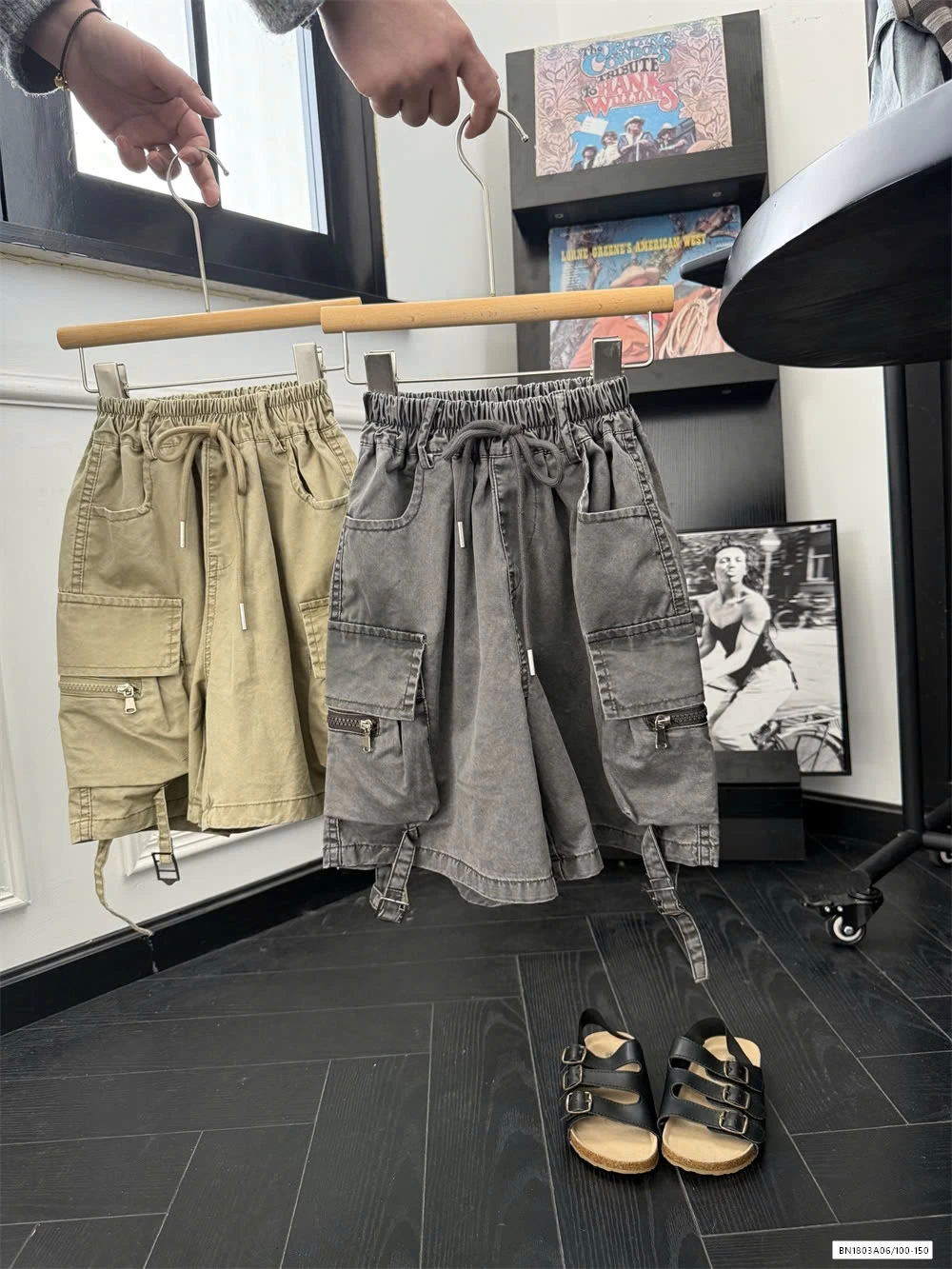 SHORT JEANS TÚI HỘP CÁ TÍNH