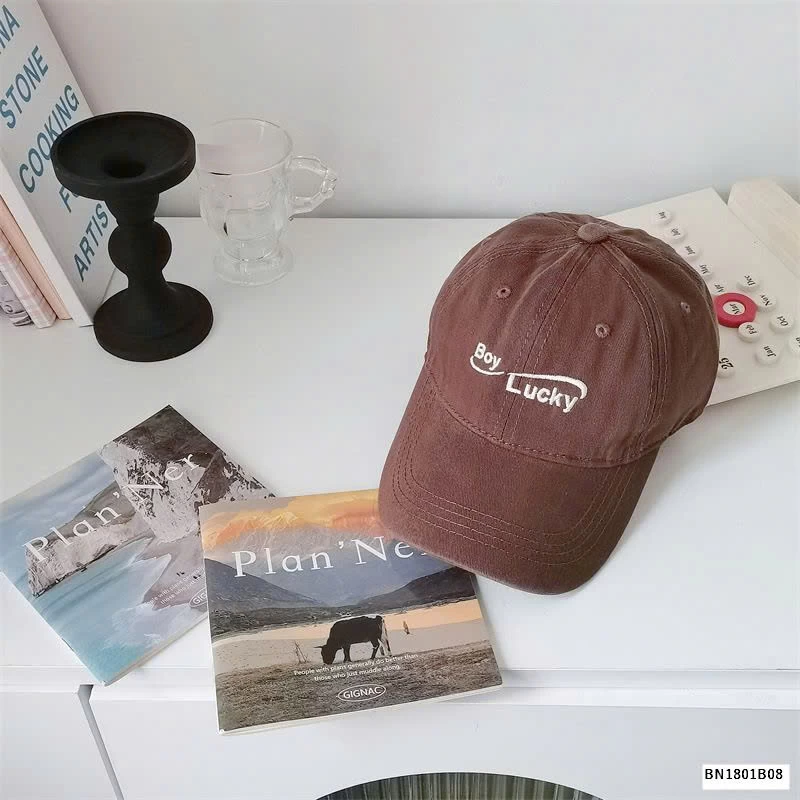 Mũ lưỡi chai Boy Lucky