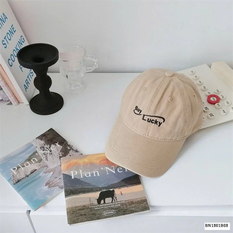 Mũ lưỡi chai Boy Lucky