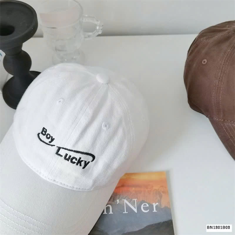 Mũ lưỡi chai Boy Lucky