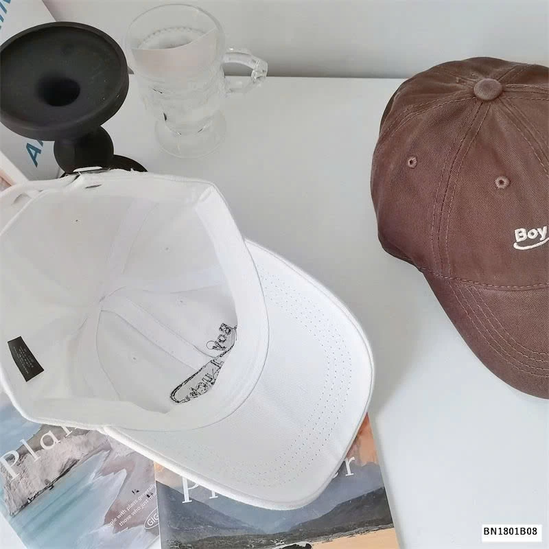 Mũ lưỡi chai Boy Lucky