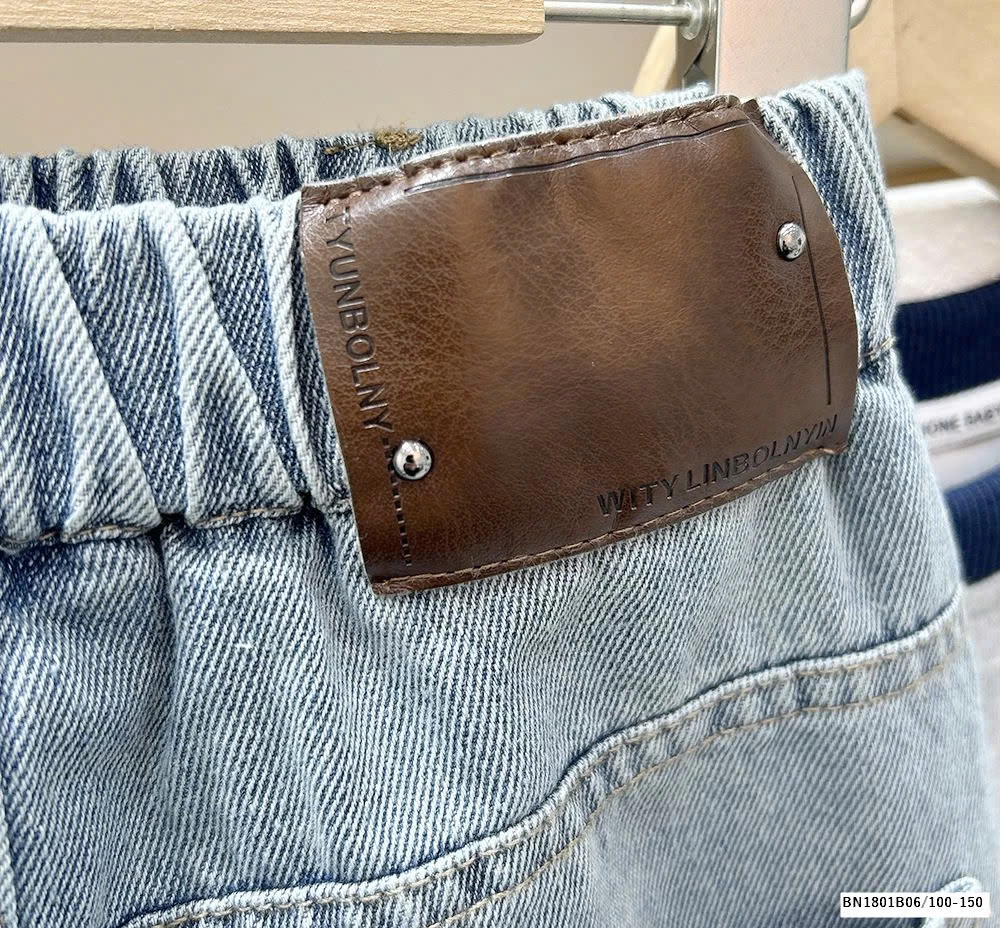 QUẦN JEAN DÀI THÊU TÚI BẠC MÀU