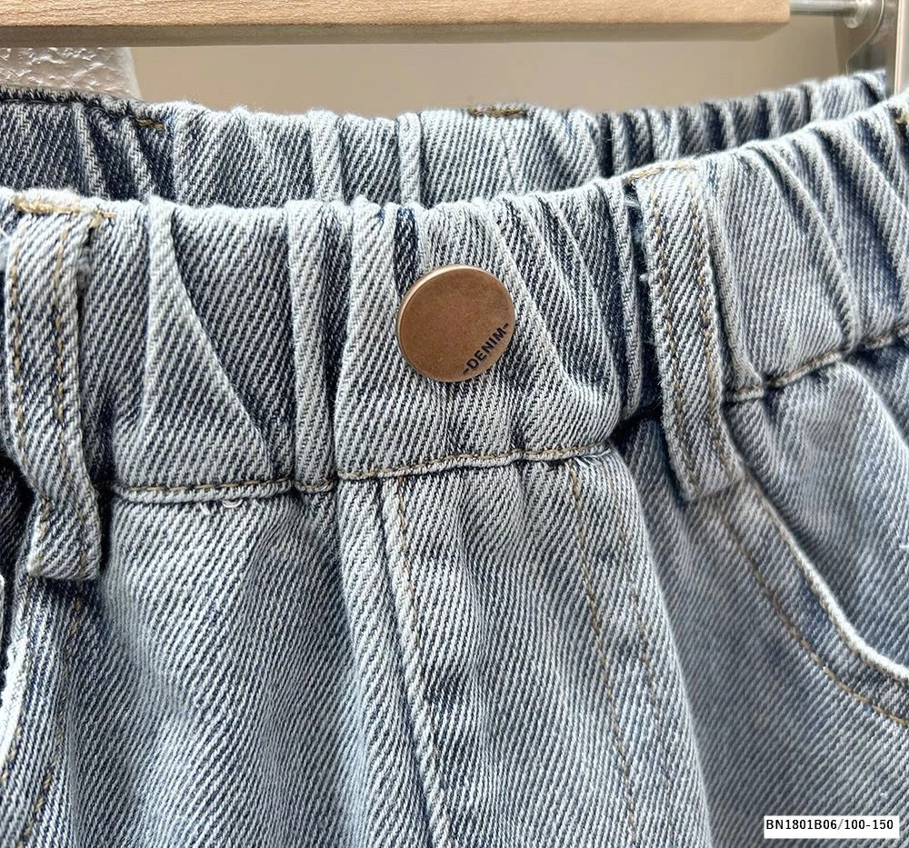 QUẦN JEAN DÀI THÊU TÚI BẠC MÀU