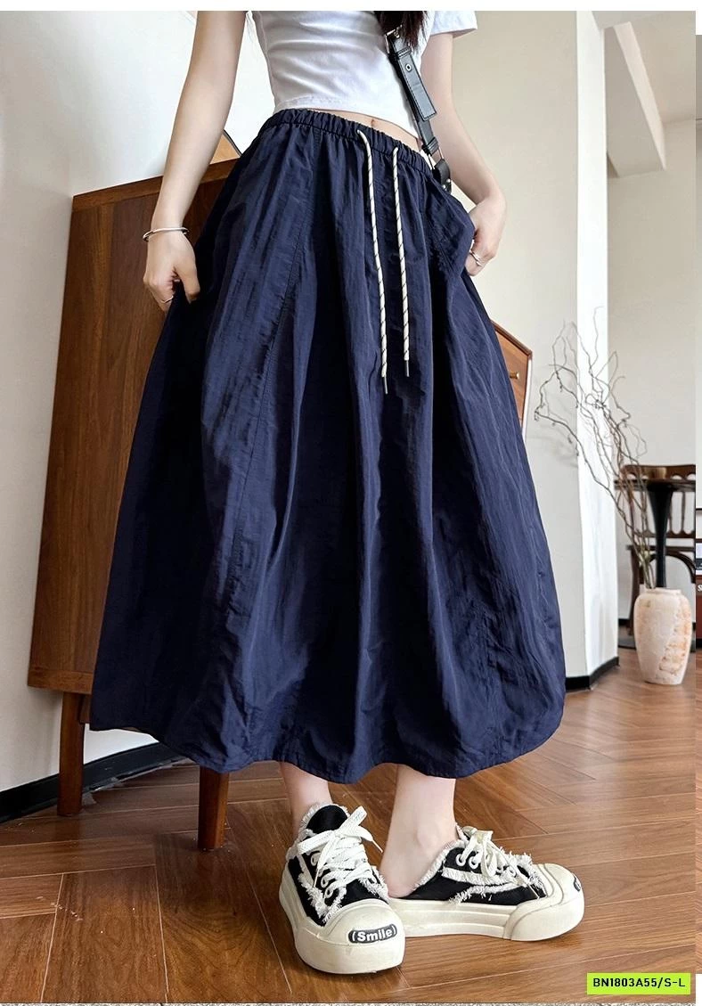 CHÂN VÁY GIÓ THỂ THAO