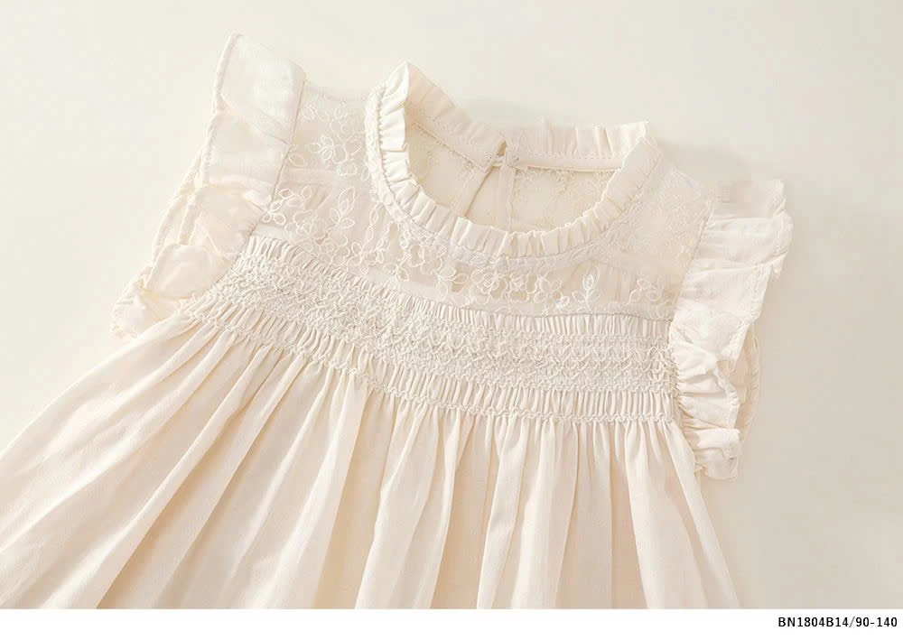 ĐẦM TRẮNG CHUN NGỰC CÁNH TIÊN