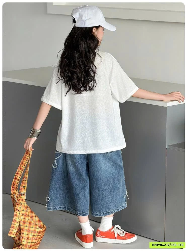 ÁO THUN CÔ GÁI MIX JEANS LỠ