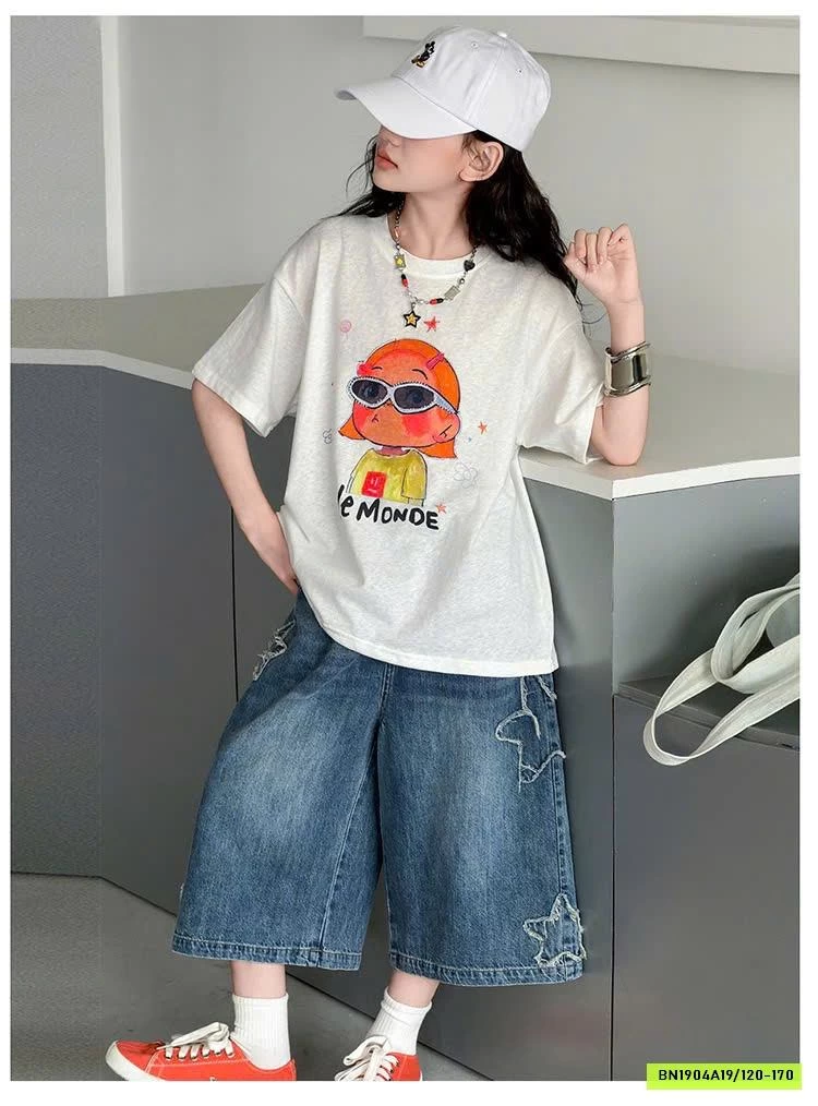 ÁO THUN CÔ GÁI MIX JEANS LỠ