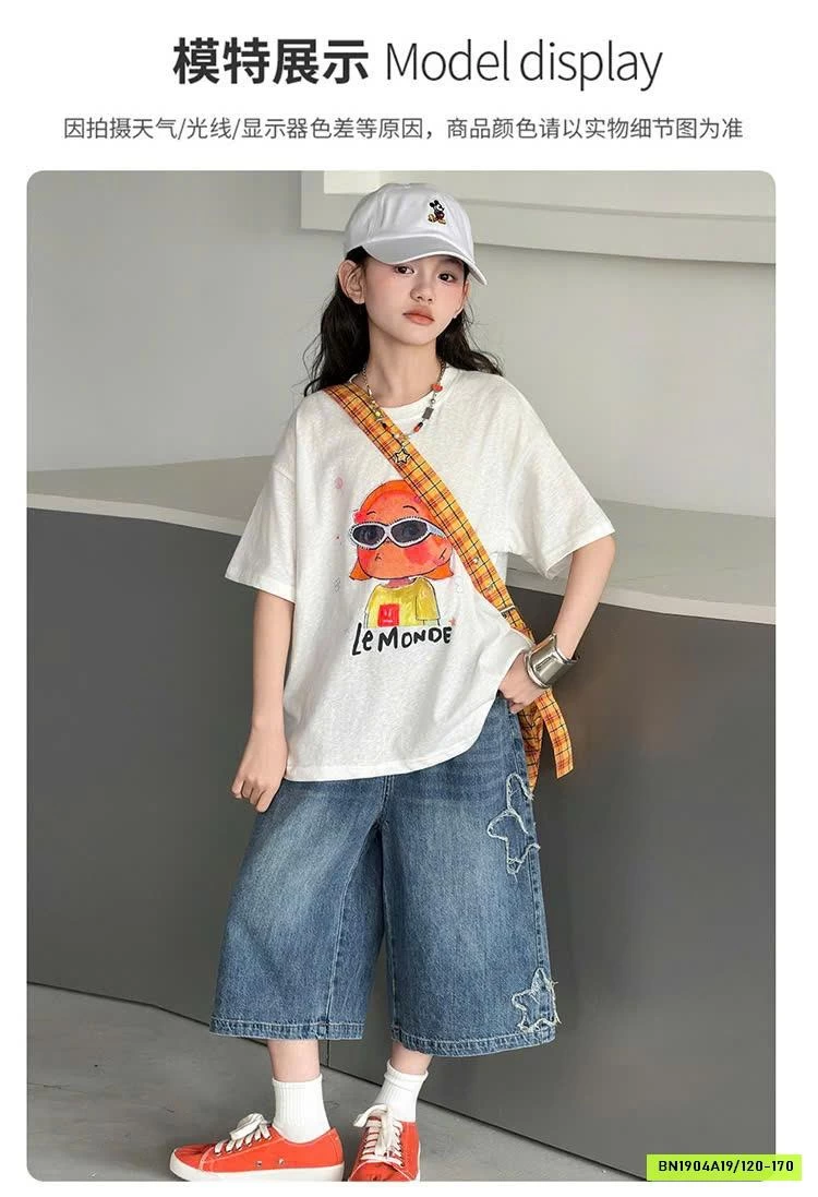 ÁO THUN CÔ GÁI MIX JEANS LỠ