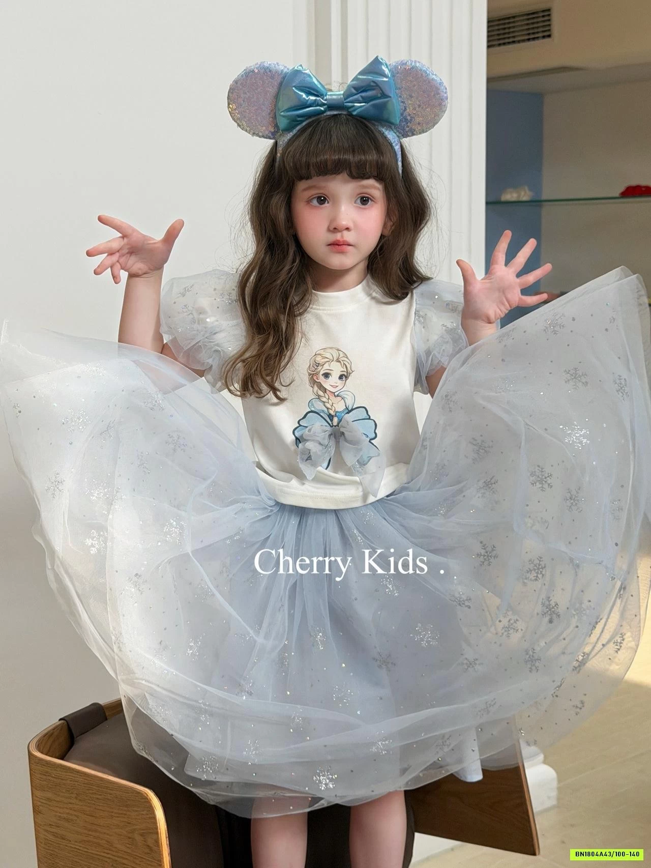 SÉT VÁY CÔNG CHÚA ELSA