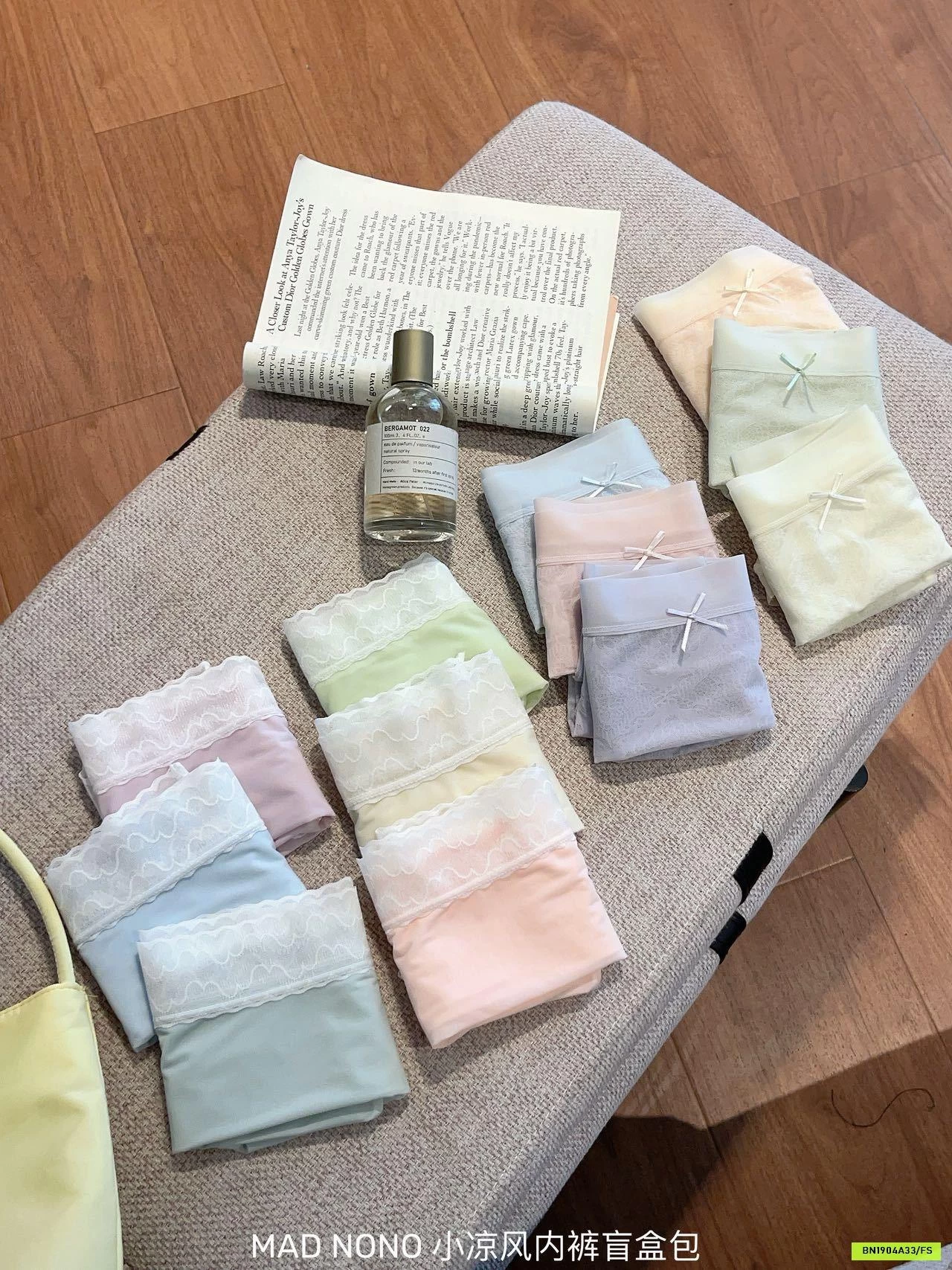 SÉT 10 CHIP LỤA REN MADNONO