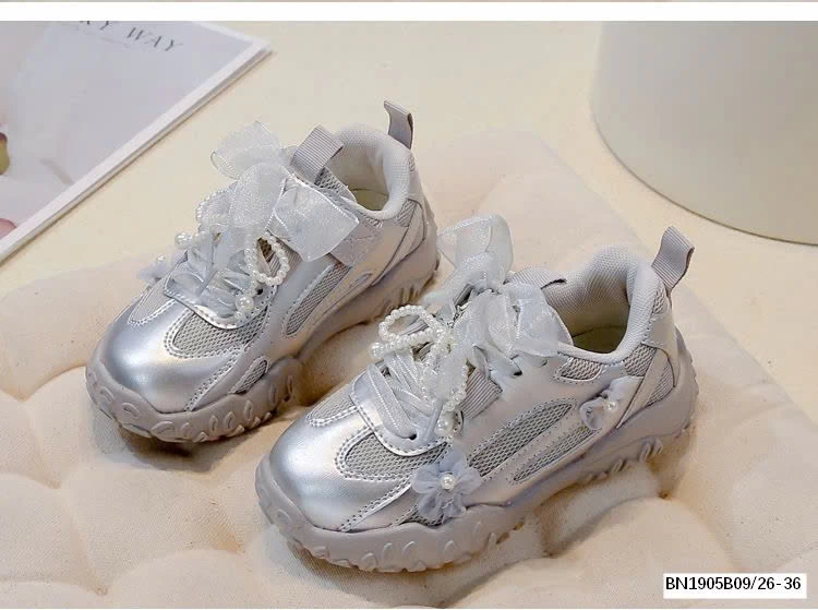 GIÀY THỂ THAO PHỐI NƠ BÉ GÁI