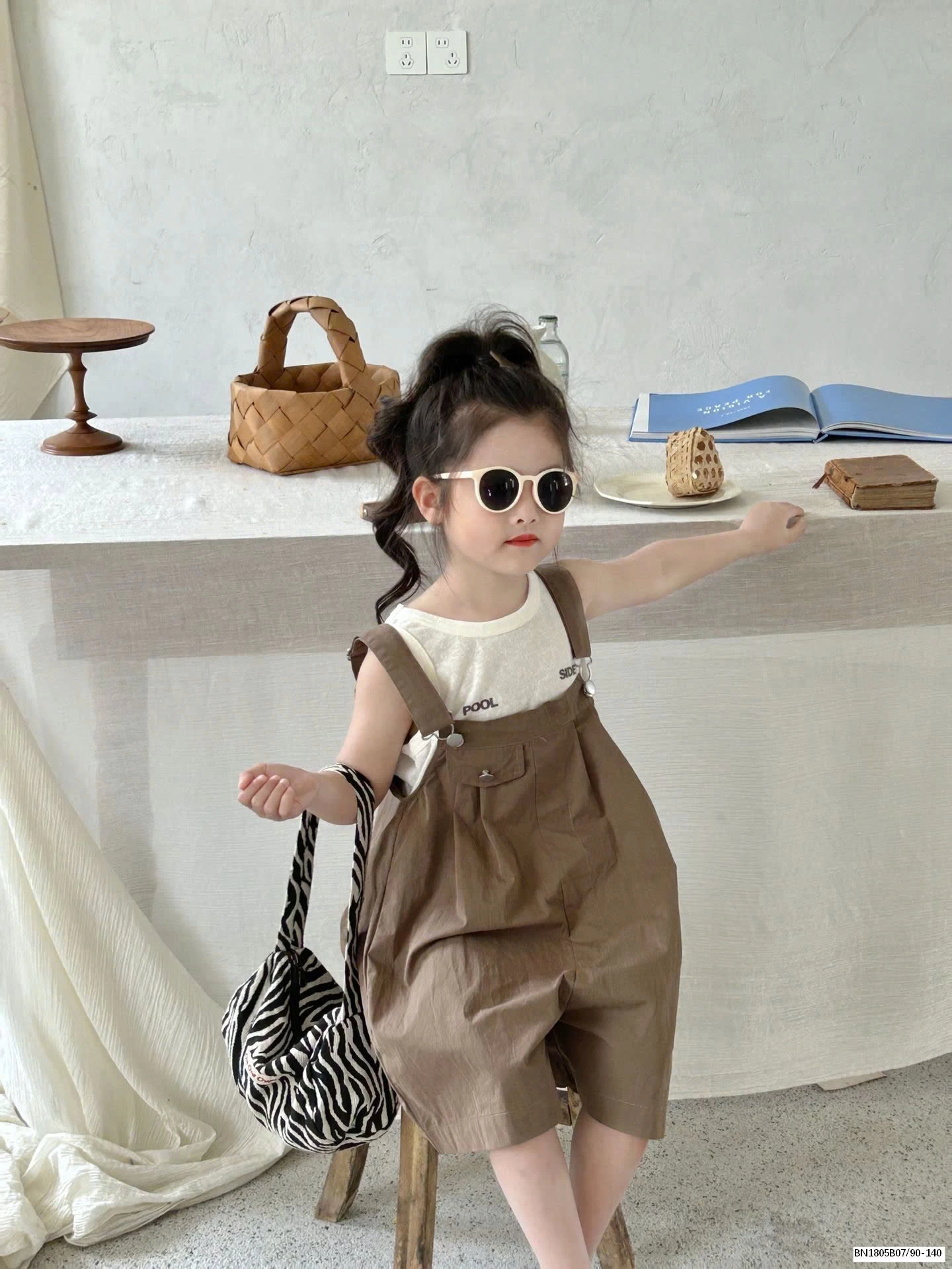 ÁO THUN BA LỖ MIX QUẦN YẾM NÂU